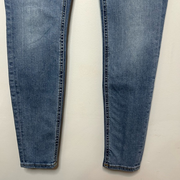 TRUE RELIGION jeans, Halle rise‎ super skinny jeans, size 28. - Picture 3 of 11